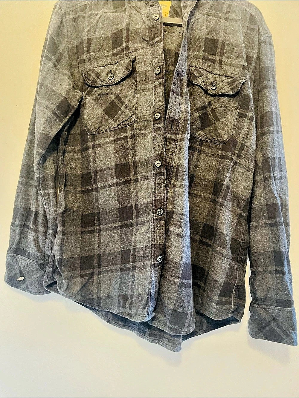 TNA Plaid Button Down in Gray & Black Size Large